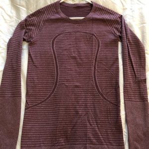 lululemon swiftly long sleeve size 6 maroon. EUC.